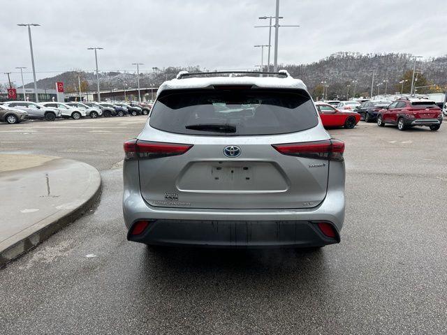 used 2020 Toyota Highlander Hybrid car, priced at $28,610