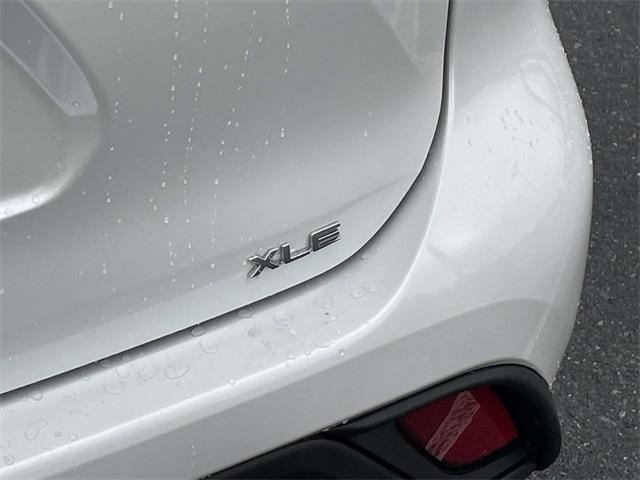 used 2024 Toyota Highlander Hybrid car, priced at $46,701