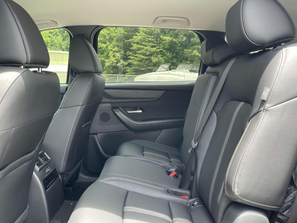 new 2025 Mazda CX-90 car, priced at $39,675