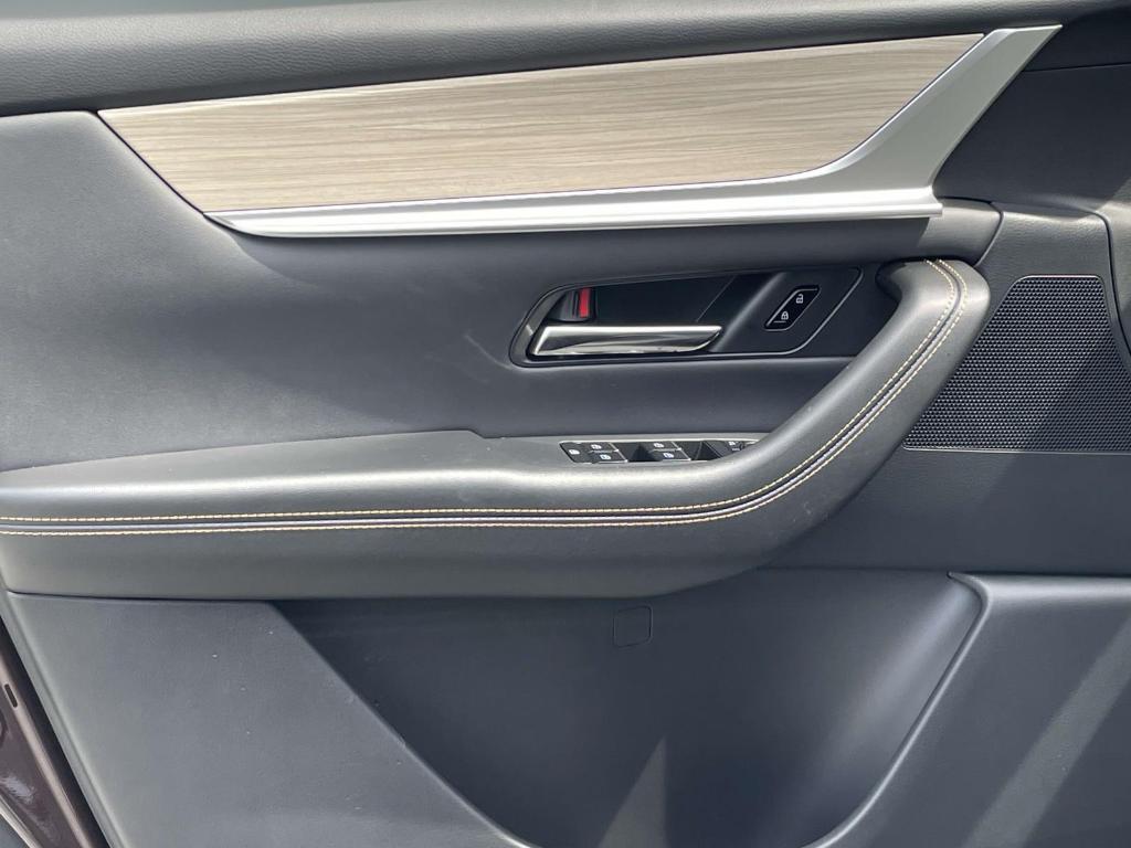 new 2025 Mazda CX-90 car, priced at $48,735