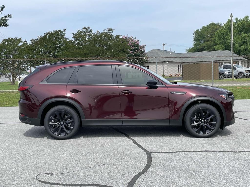 new 2025 Mazda CX-90 car, priced at $48,735