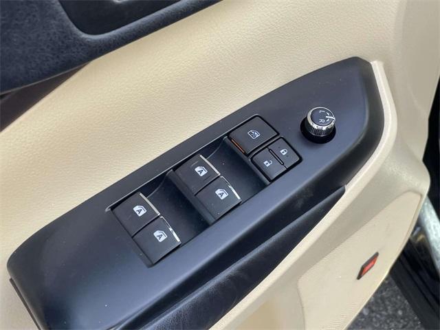 used 2015 Toyota Highlander car, priced at $15,900