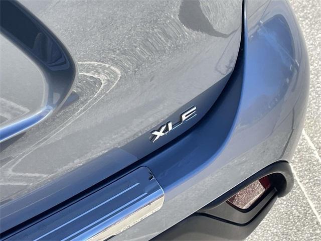 used 2021 Toyota Highlander car, priced at $30,392