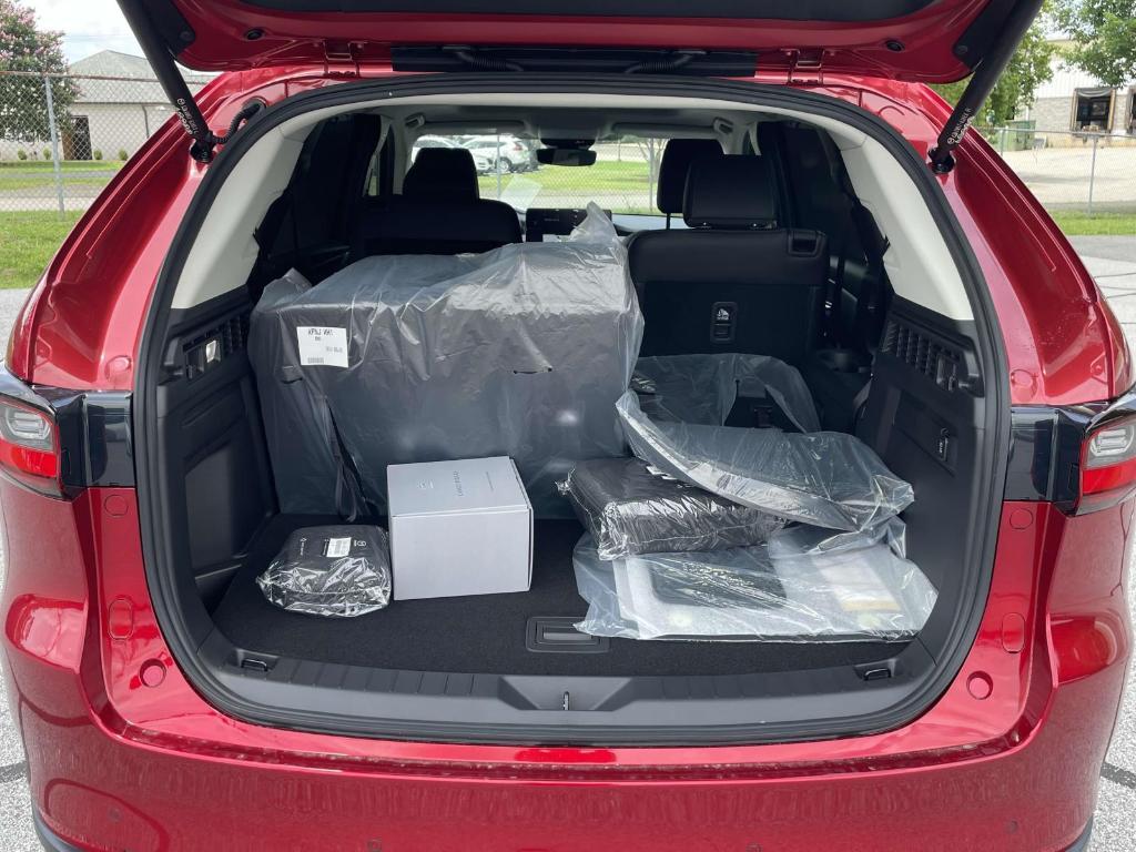 new 2025 Mazda CX-90 car, priced at $43,845