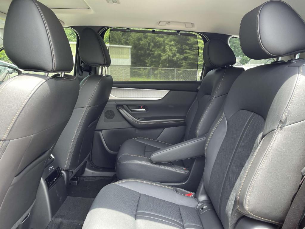 new 2025 Mazda CX-90 car, priced at $43,845