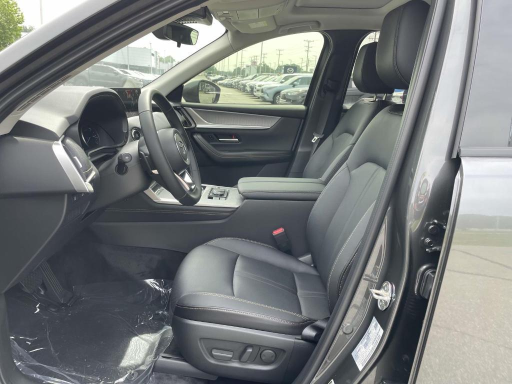 new 2025 Mazda CX-90 car, priced at $43,695