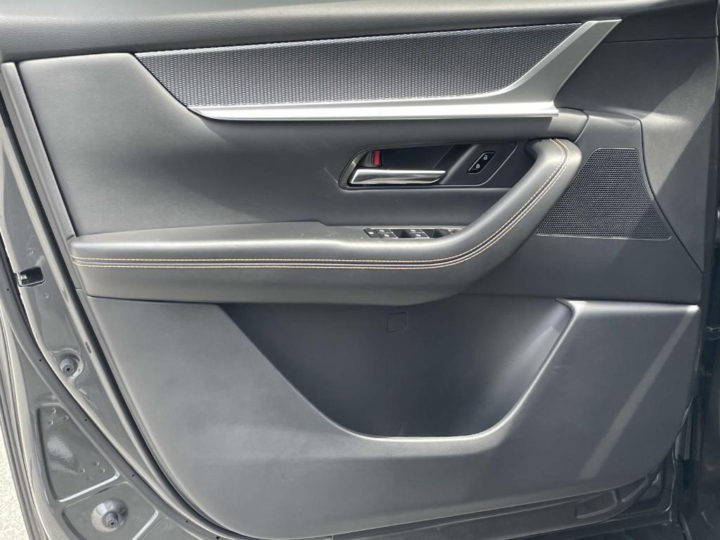 new 2025 Mazda CX-90 car, priced at $43,695