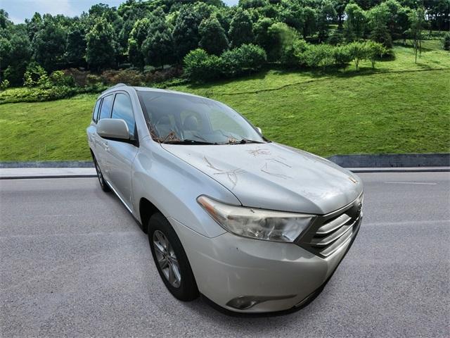 used 2012 Toyota Highlander car, priced at $10,994