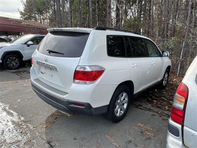 used 2012 Toyota Highlander car, priced at $10,994