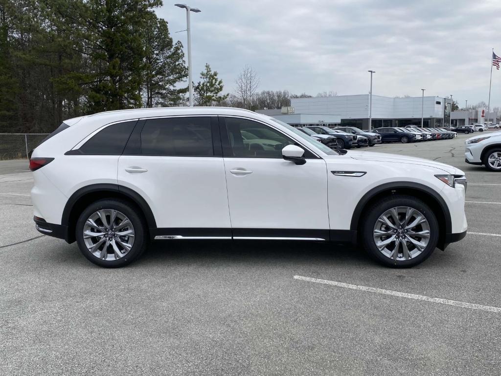 new 2025 Mazda CX-90 car, priced at $51,725