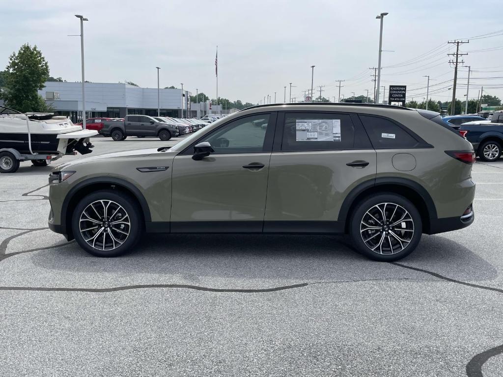 new 2025 Mazda CX-70 PHEV car, priced at $57,370