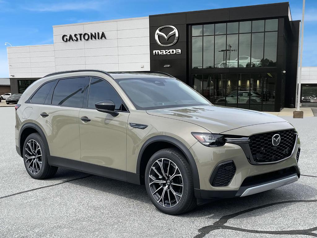 new 2025 Mazda CX-70 PHEV car, priced at $57,370