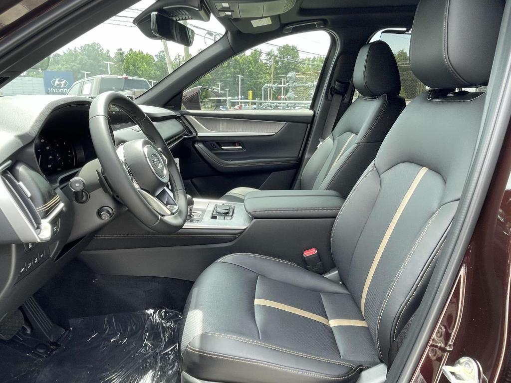 new 2025 Mazda CX-90 car, priced at $55,275
