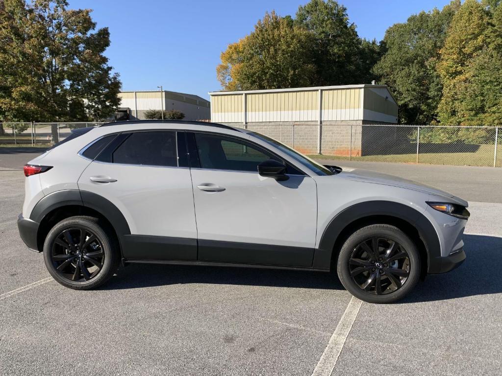 new 2025 Mazda CX-30 car