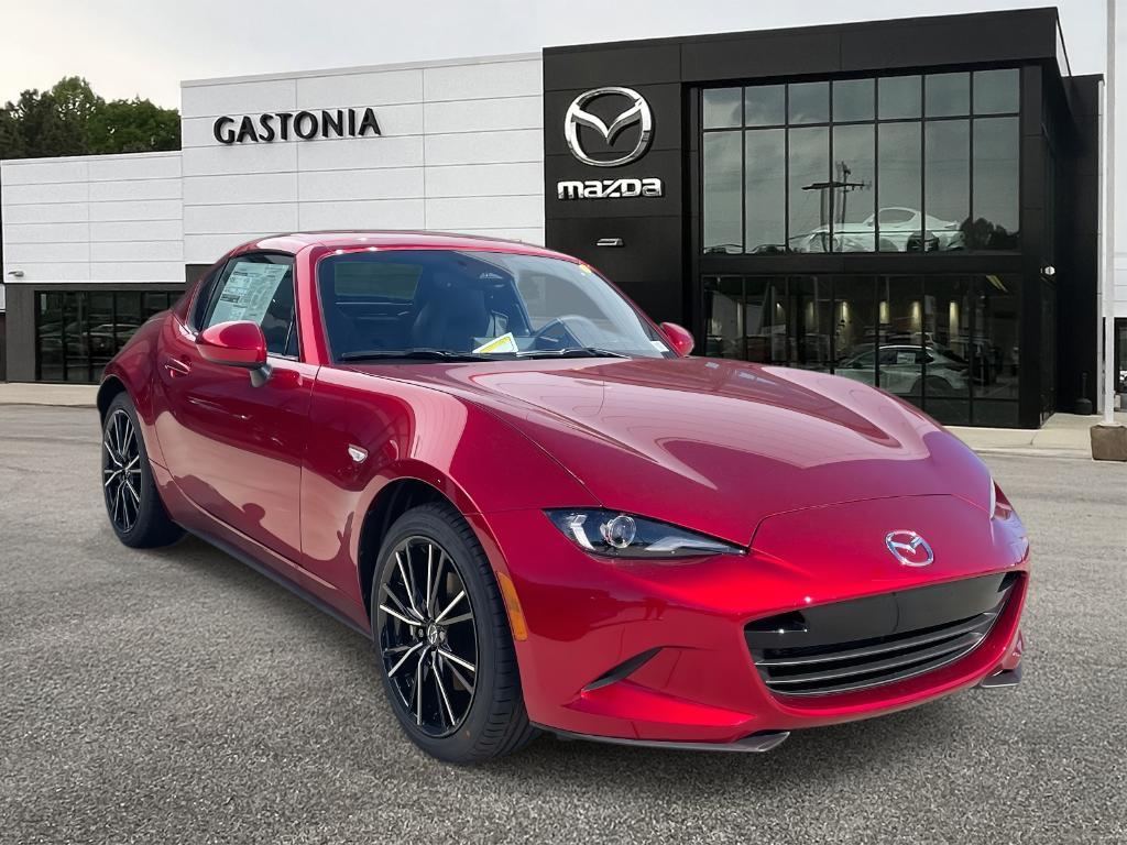 new 2025 Mazda MX-5 Miata RF car, priced at $40,460