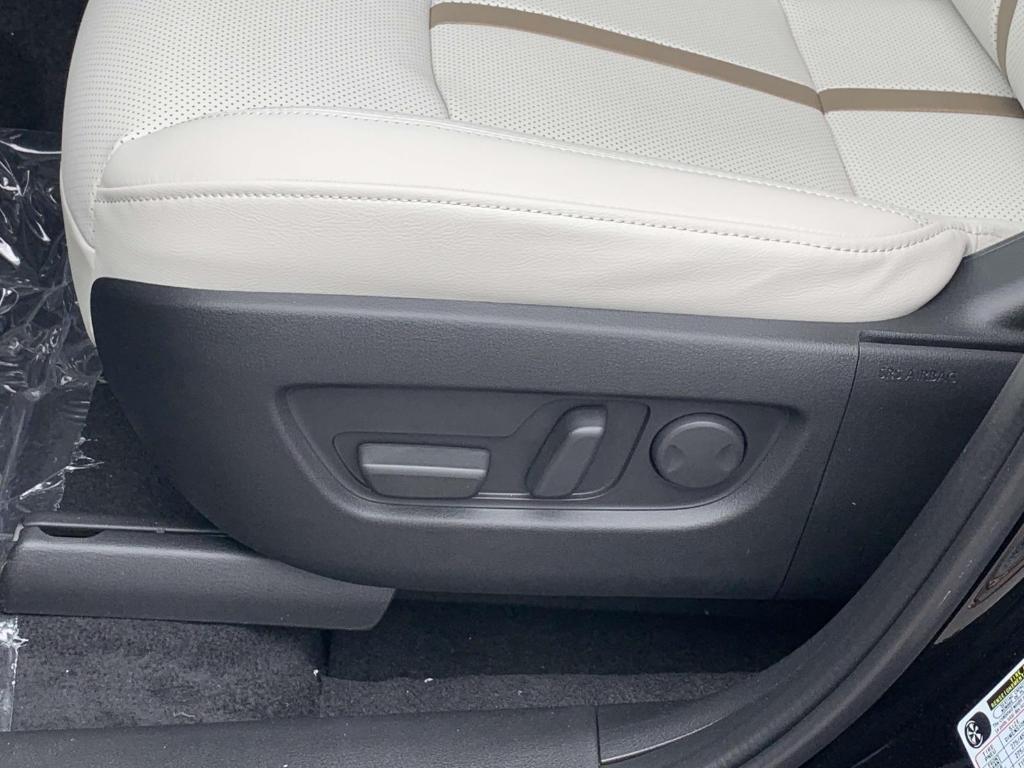new 2025 Mazda CX-90 car, priced at $51,480