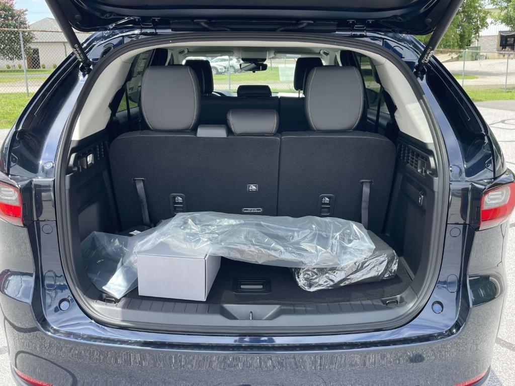new 2025 Mazda CX-90 car, priced at $39,750