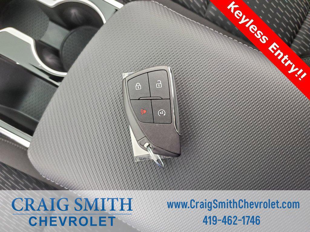 new 2026 Chevrolet Equinox car, priced at $31,620