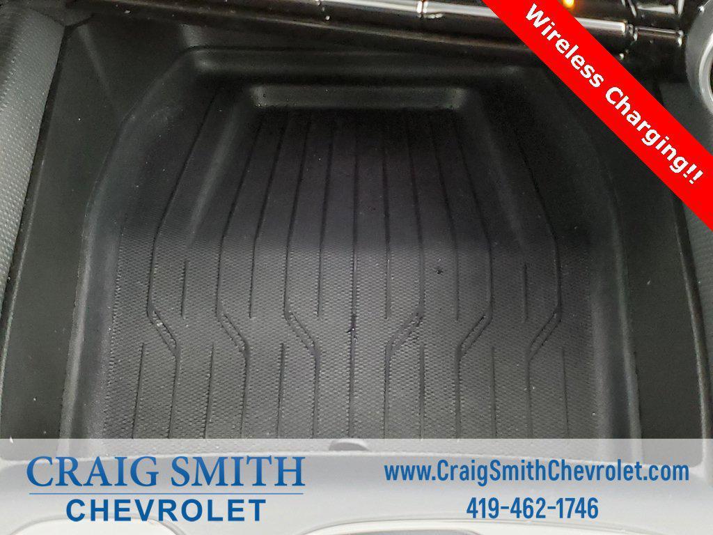 used 2024 Chevrolet Equinox EV car