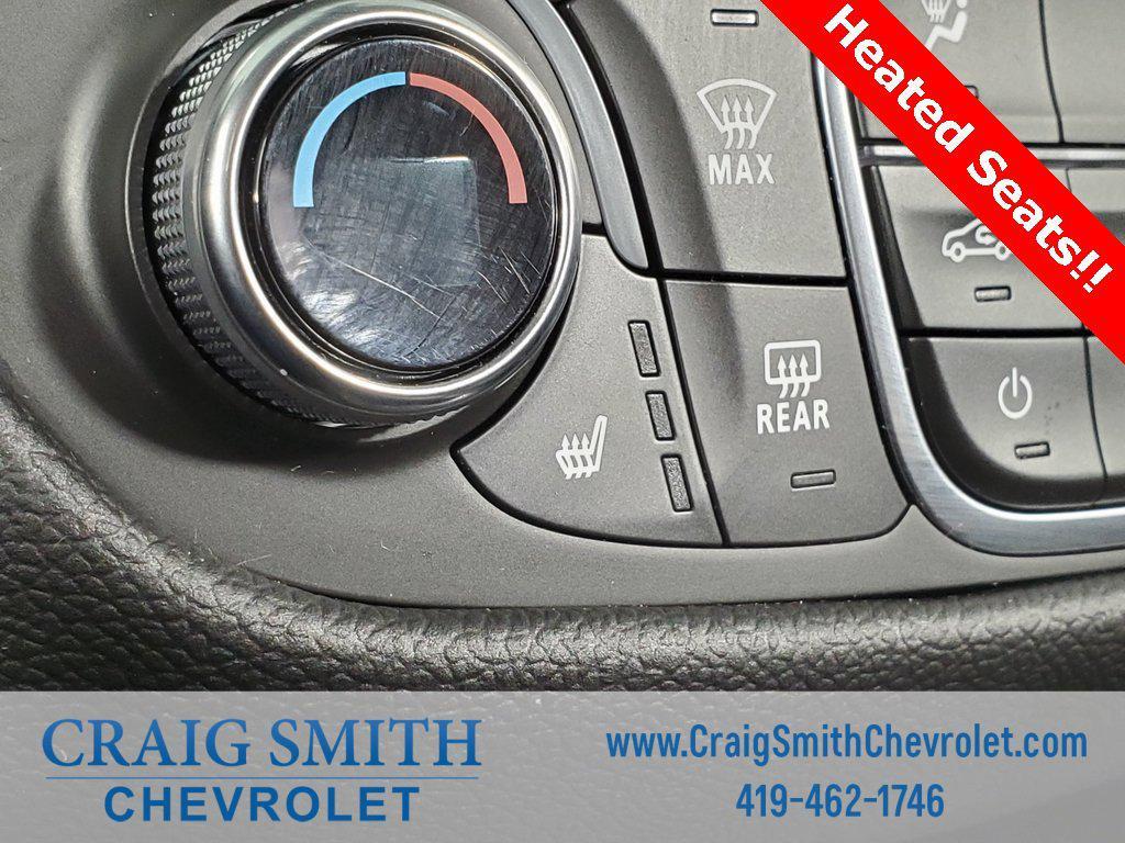 used 2022 Chevrolet Equinox car, priced at $22,121