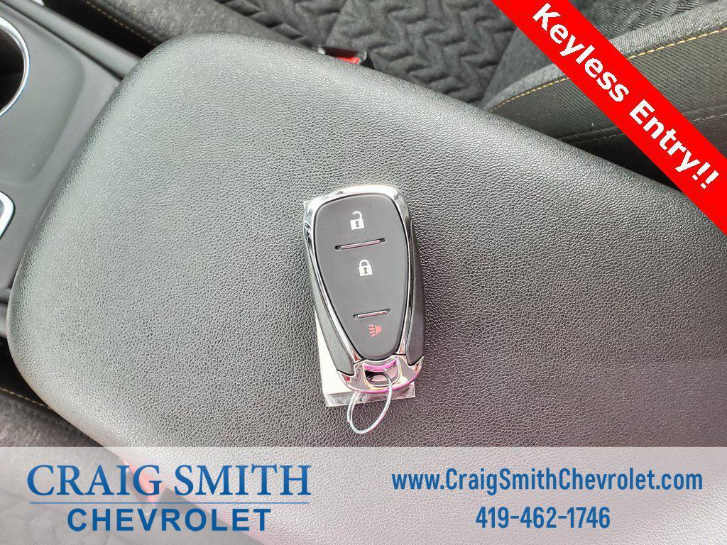 used 2023 Chevrolet Equinox car, priced at $22,390