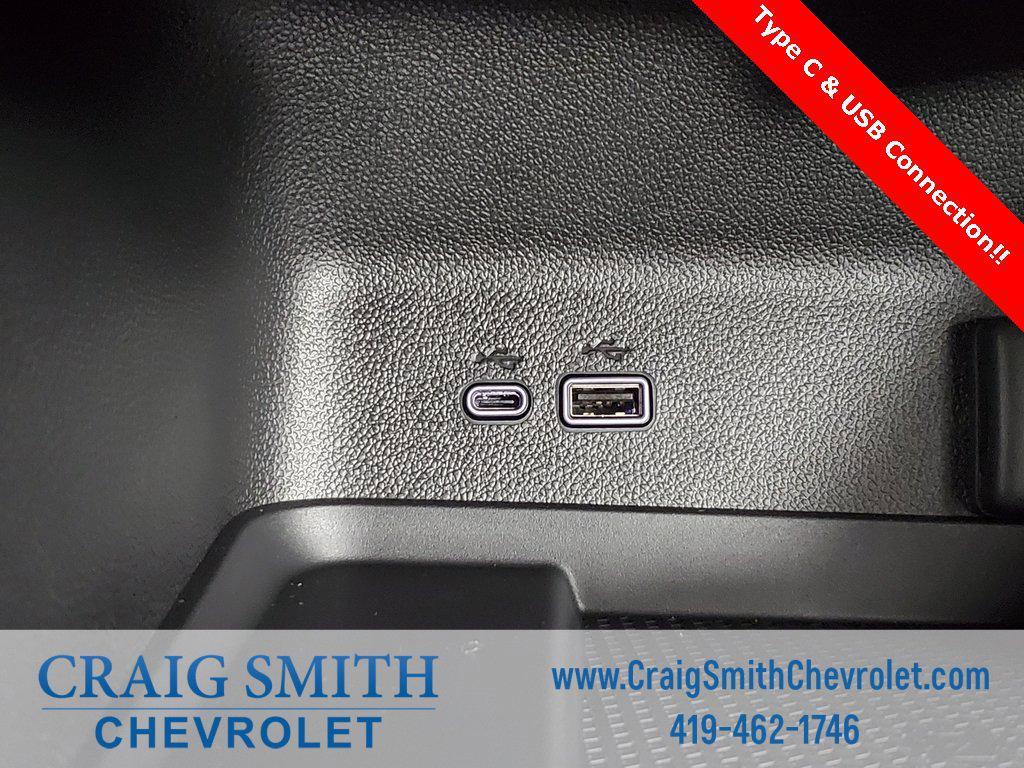 new 2026 Chevrolet Traverse car, priced at $46,723