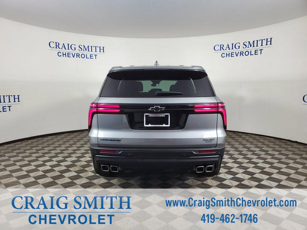 used 2024 Chevrolet Traverse car, priced at $37,498