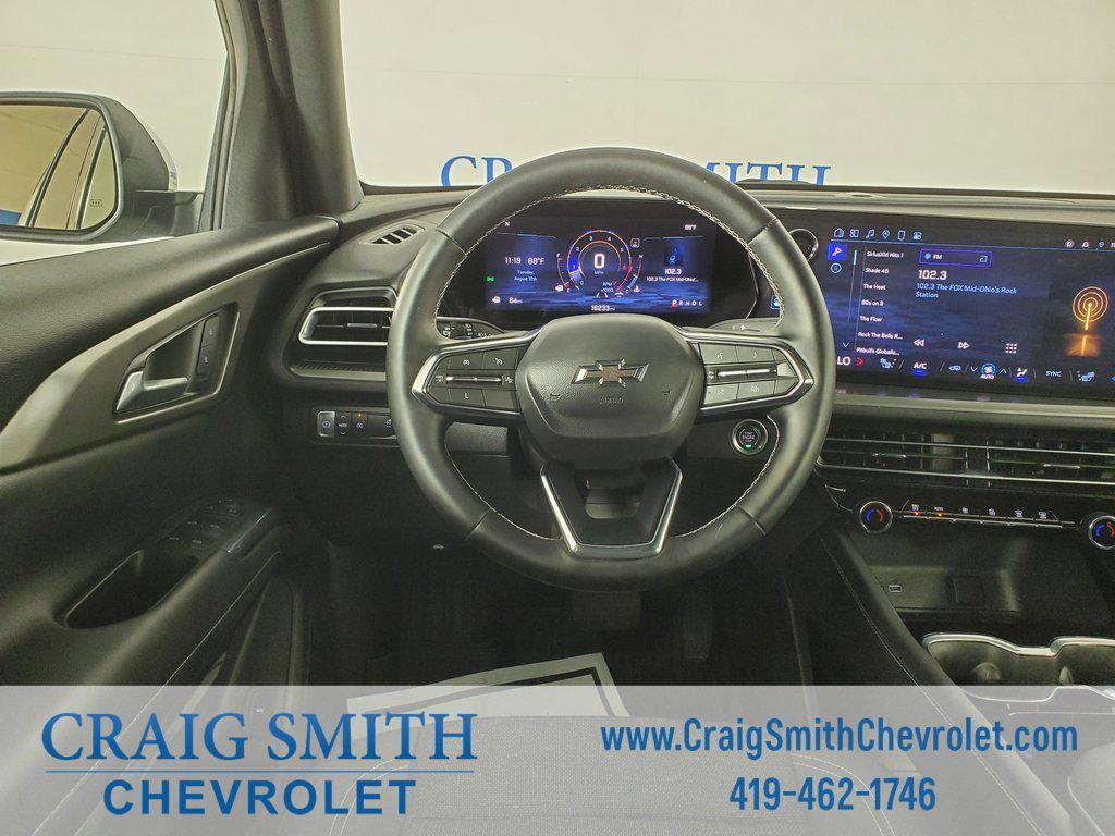 used 2024 Chevrolet Traverse car, priced at $37,498