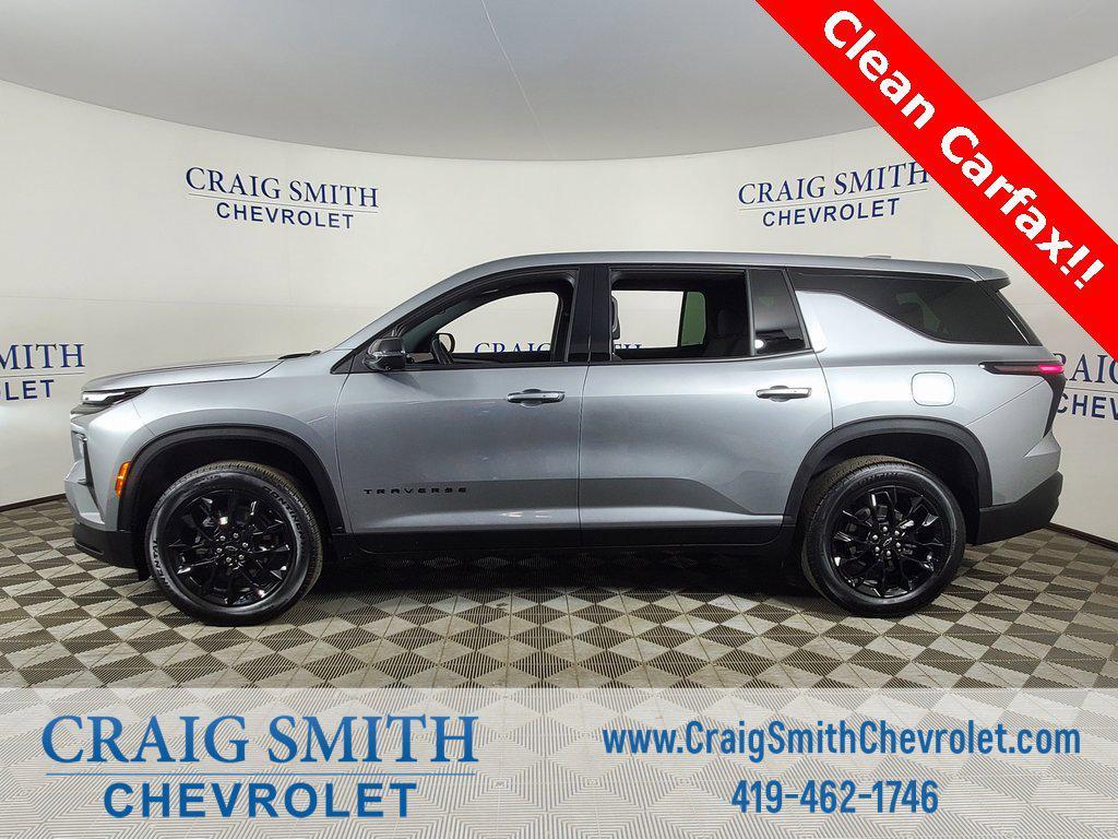 used 2024 Chevrolet Traverse car, priced at $37,498