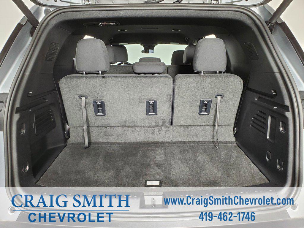 used 2024 Chevrolet Traverse car, priced at $37,498