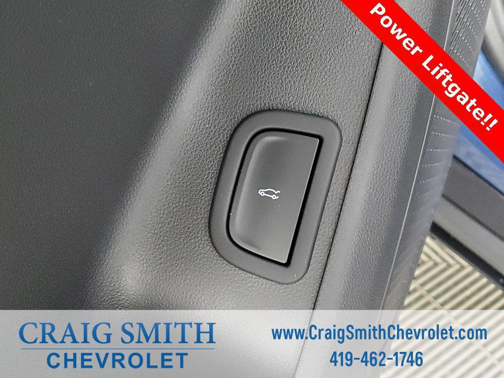 new 2026 Chevrolet Traverse car, priced at $42,695