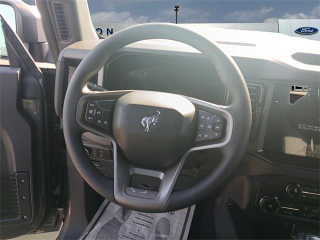 new 2025 Ford Bronco car, priced at $41,499