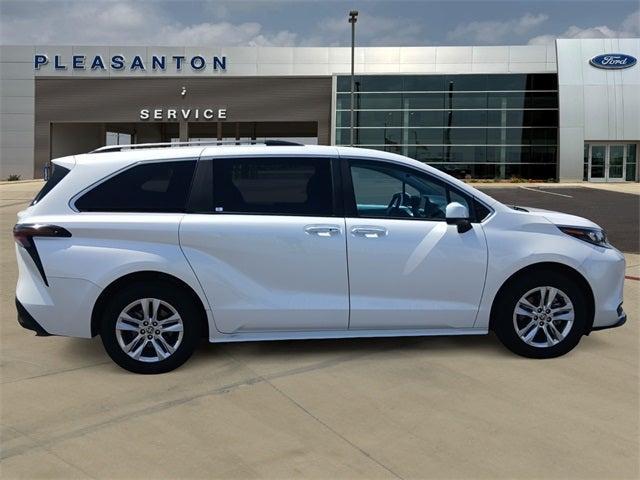 used 2025 Toyota Sienna car, priced at $45,998