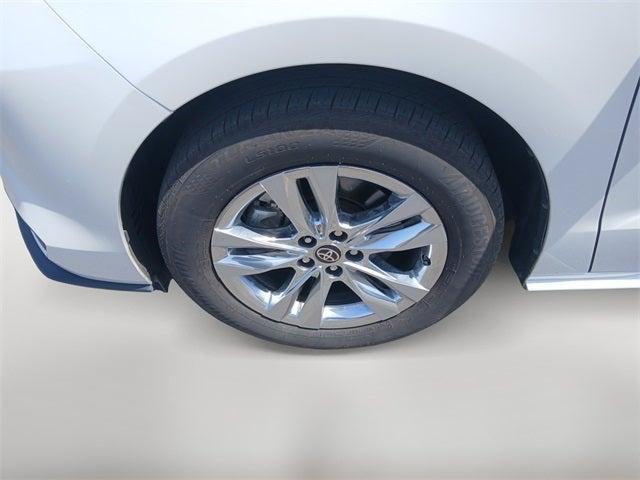used 2025 Toyota Sienna car, priced at $45,998