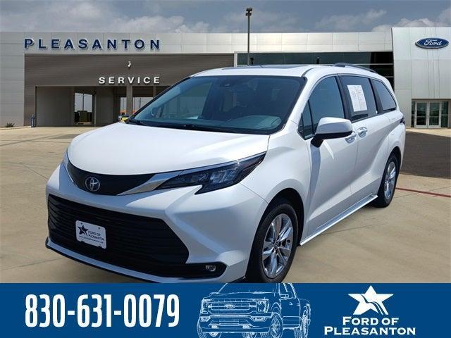 used 2025 Toyota Sienna car, priced at $45,998