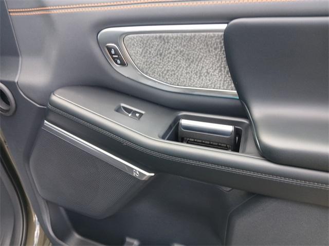 new 2025 Ford Expedition car, priced at $83,945