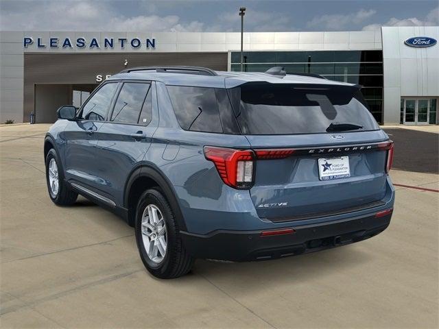 new 2025 Ford Explorer car, priced at $40,350