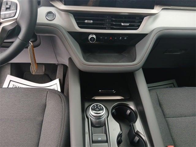 new 2025 Ford Explorer car, priced at $40,350