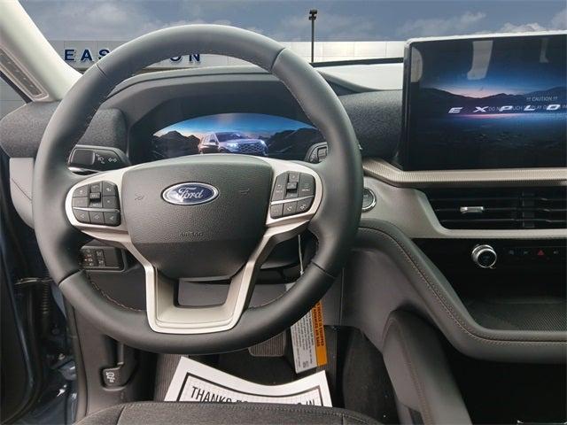 new 2025 Ford Explorer car, priced at $40,350
