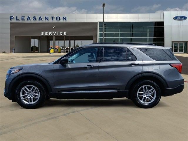 new 2025 Ford Explorer car, priced at $42,581