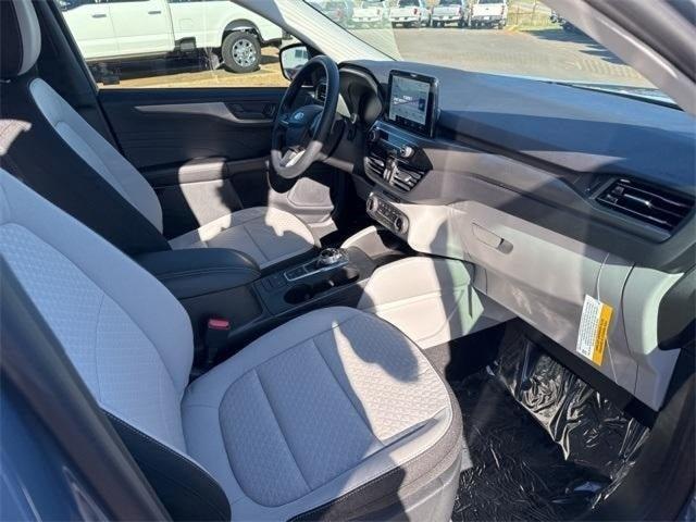 new 2025 Ford Escape car, priced at $25,250