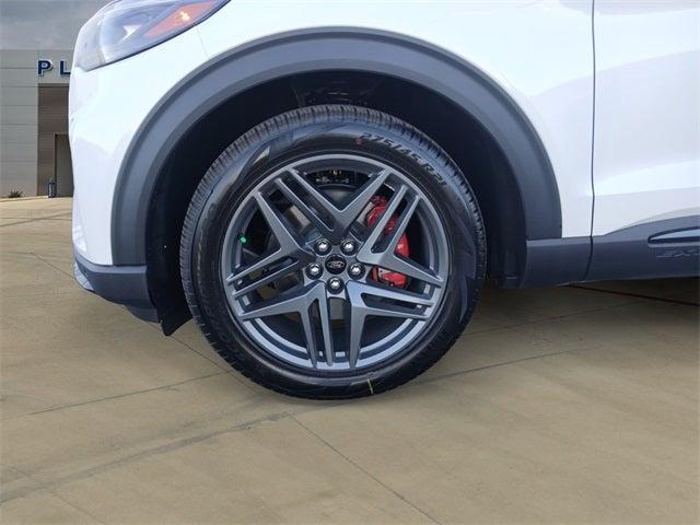 new 2025 Ford Explorer car, priced at $60,155