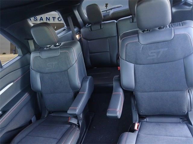 new 2025 Ford Explorer car, priced at $60,155