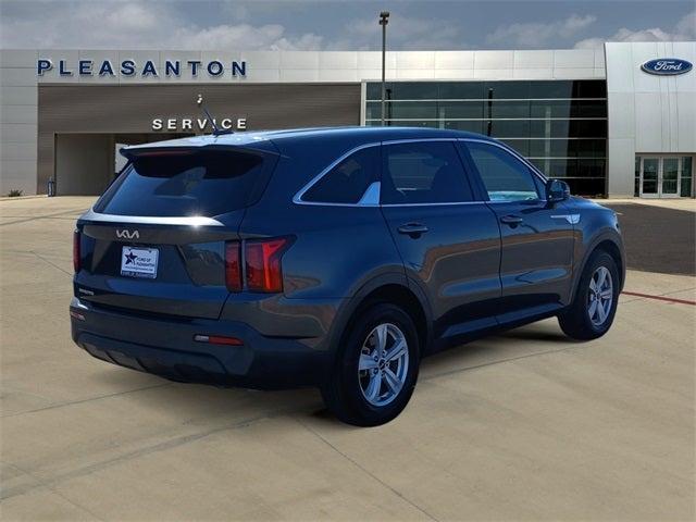 used 2023 Kia Sorento car, priced at $23,999