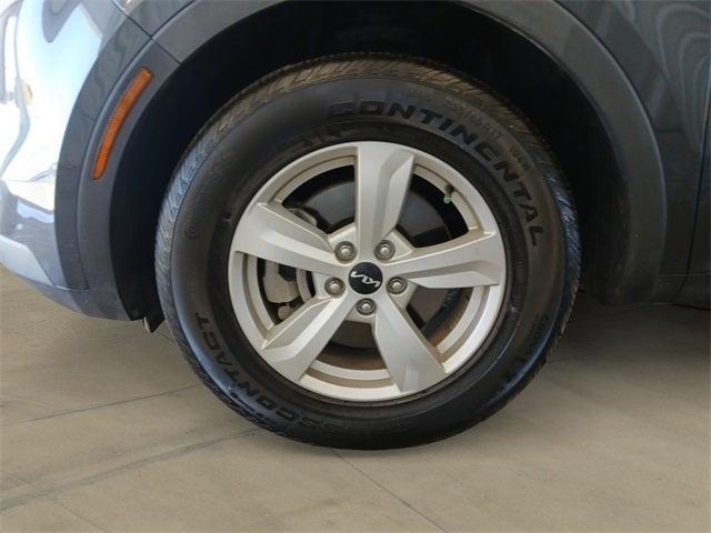 used 2023 Kia Sorento car, priced at $23,999
