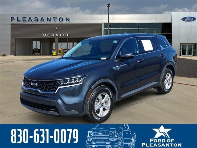 used 2023 Kia Sorento car, priced at $23,999