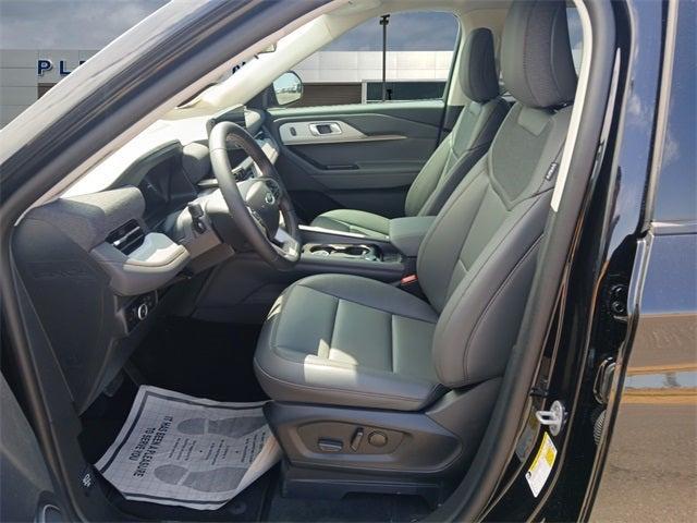 new 2025 Ford Explorer car, priced at $43,998
