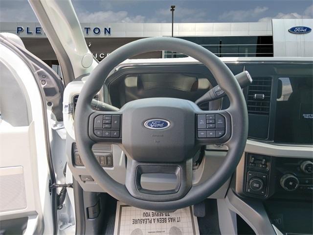 new 2025 Ford F-250 car, priced at $66,070