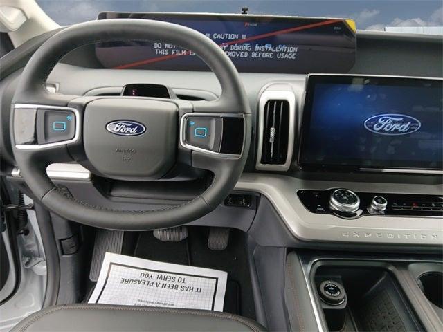 new 2025 Ford Expedition Max car, priced at $71,730