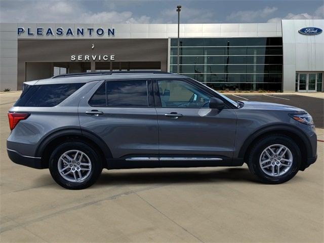 new 2025 Ford Explorer car, priced at $42,765